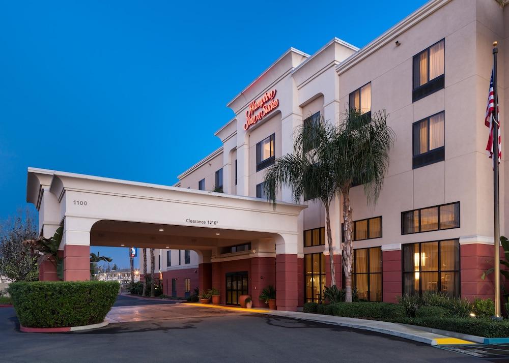 Hampton Inn & Suites Tulare Exteriör bild