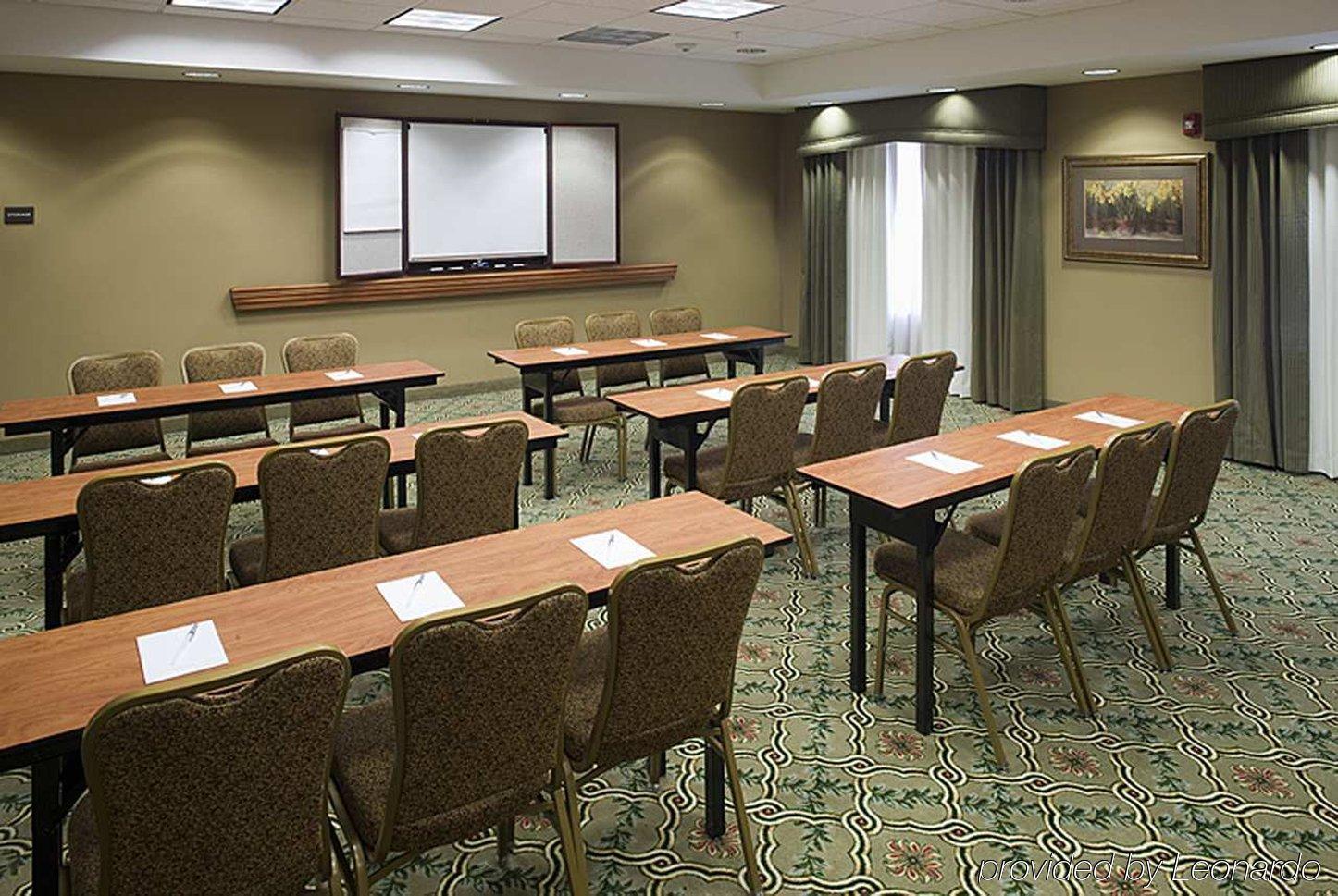 Hampton Inn & Suites Tulare Bekvämligheter bild